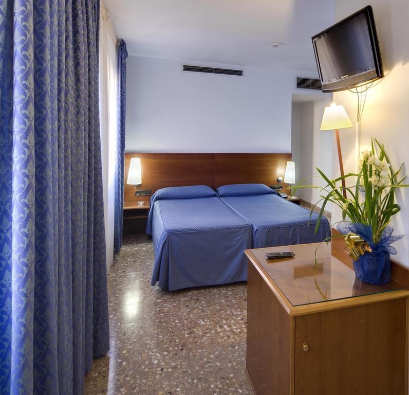 Hotel Civera Teruel Esterno foto